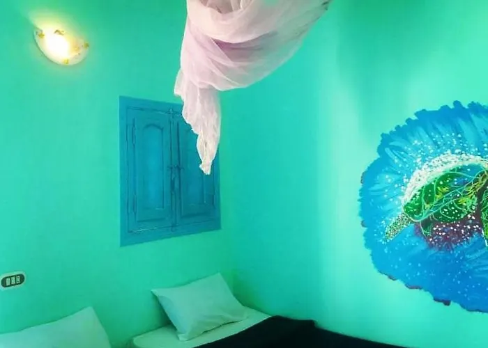 Blue Bird Village Otel 2*